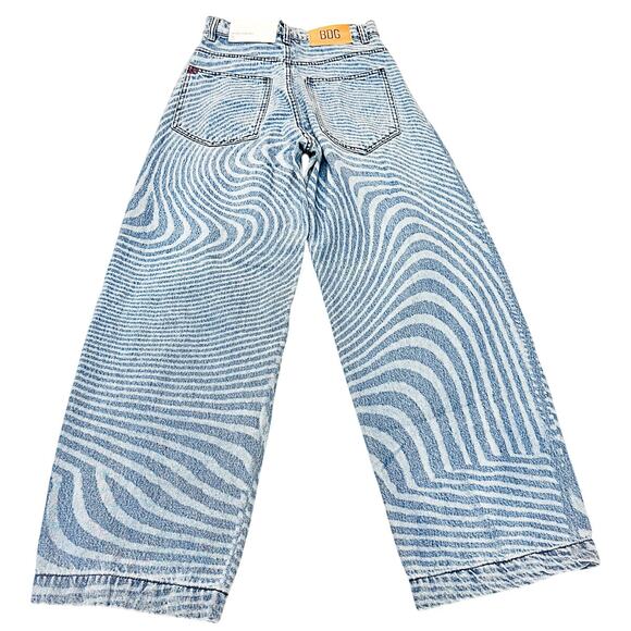 BDG High-Rise Eztremely Baggy Dyed Denim Patterned Jeans Size 25 NWT - Picture 3 of 6